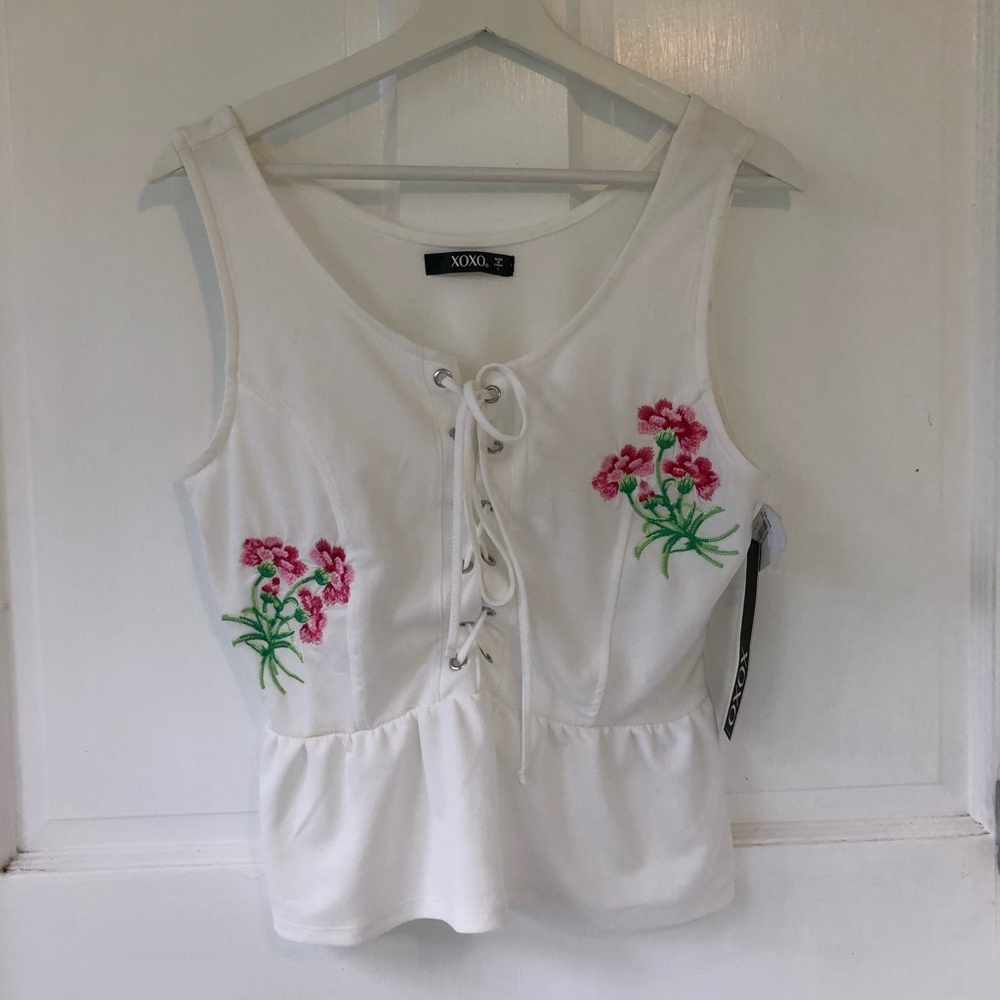 Never worn with tags! Top from Macy’s! Retails $40